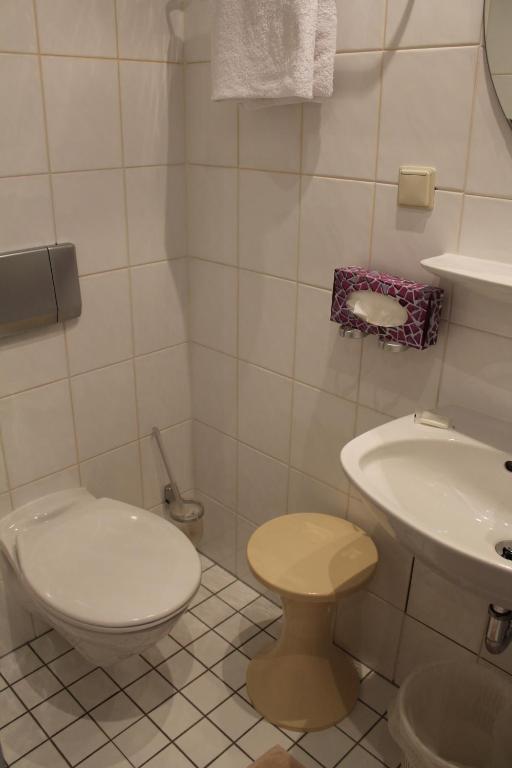Hotel Luga Nürnberg Zimmer foto